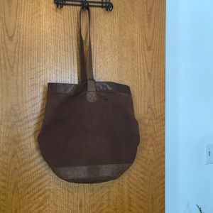 Ellington leather handbag